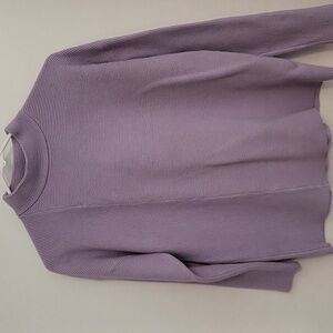 Size medium lavender crew neck pullover